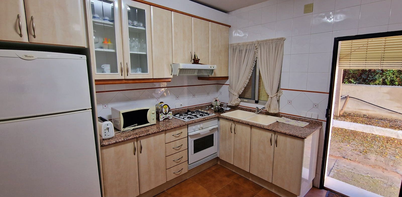 4 quarto Apartamento para venda em Montroy com piscina garagem - 250 000 € (Ref: 9673766)