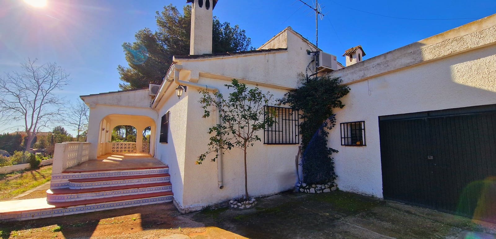 4 quarto Apartamento para venda em Montroy com piscina garagem - 250 000 € (Ref: 9673766)