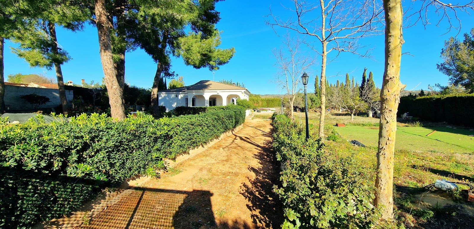 4 quarto Apartamento para venda em Montroy com piscina garagem - 250 000 € (Ref: 9673766)