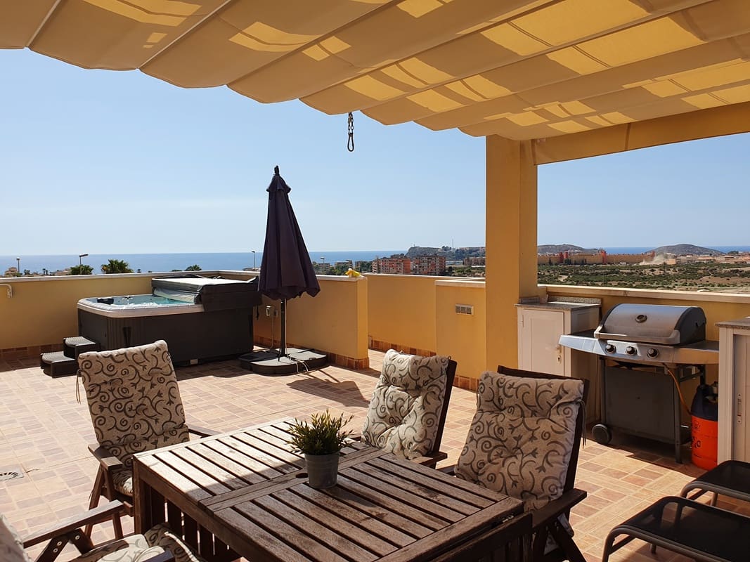 2 bedroom Apartment for holiday rental in Alamillo with pool - € 295 (Ref: 9775877)