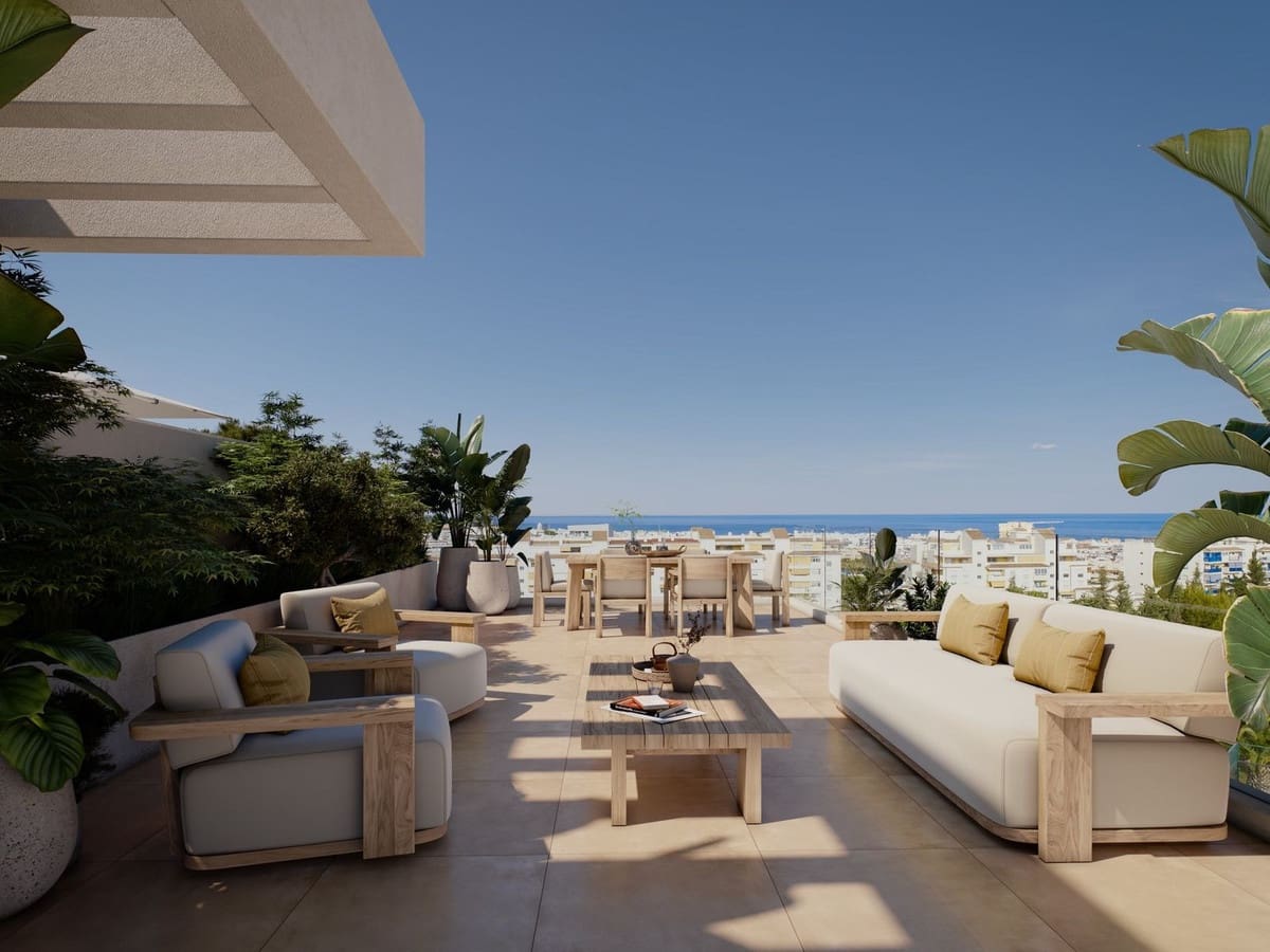 3 Zimmer Penthouse zu verkaufen in Estepona mit Pool Garage - 750.000 € (Ref: 10009689)