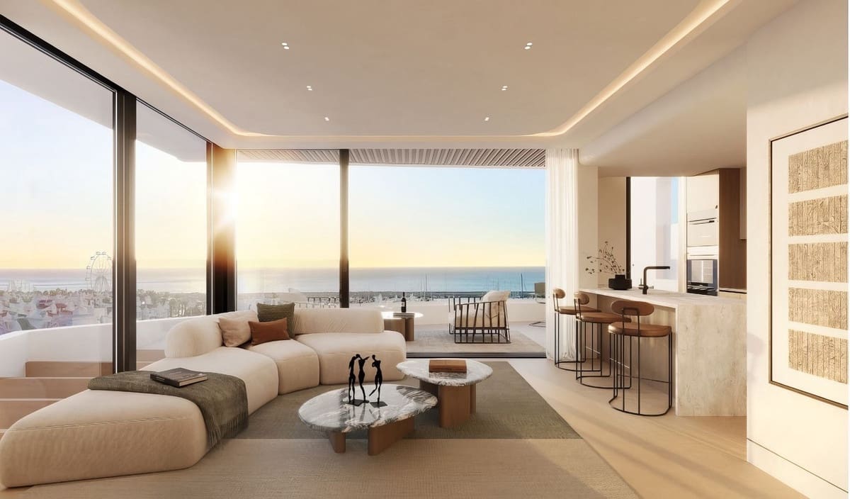 Ático de 2 habitaciones en Benalmadena Costa en venta con piscina garaje - 890.000 € (Ref: 10062478)