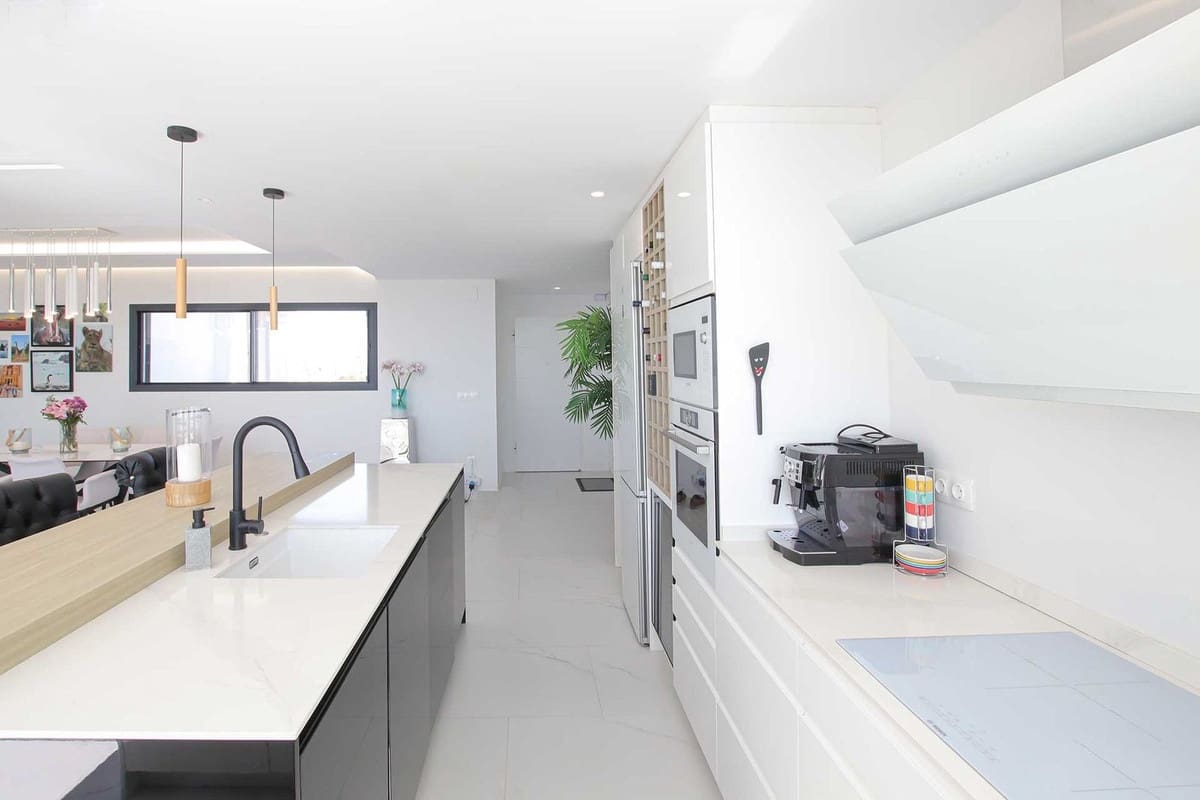 2 chambre Appartement à vendre à Bahia de Casares avec piscine garage - 799 000 € (Ref: 10079097)