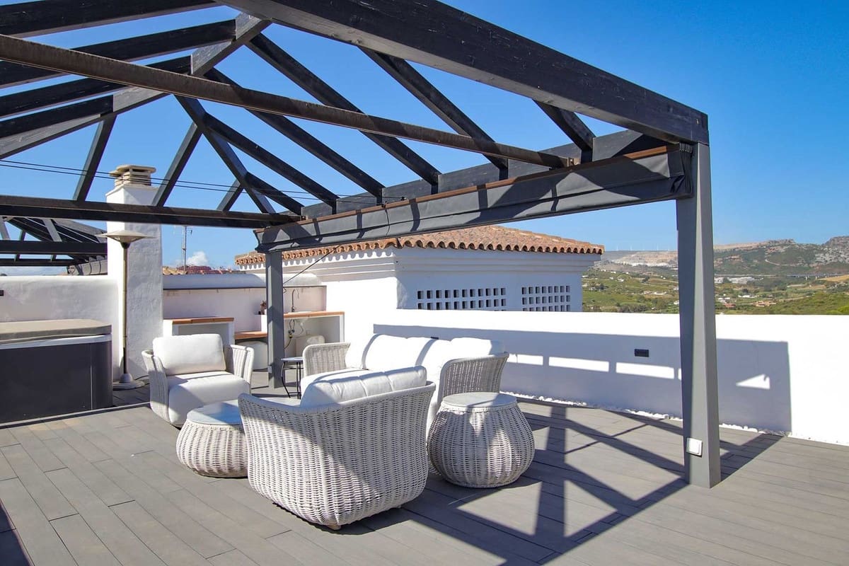 2 chambre Appartement à vendre à Bahia de Casares avec piscine garage - 799 000 € (Ref: 10079097)