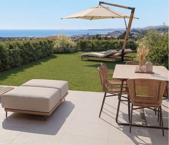 3 bedroom Townhouse for sale in Fuengirola with pool garage - € 1,100,000 (Ref: 10098688)