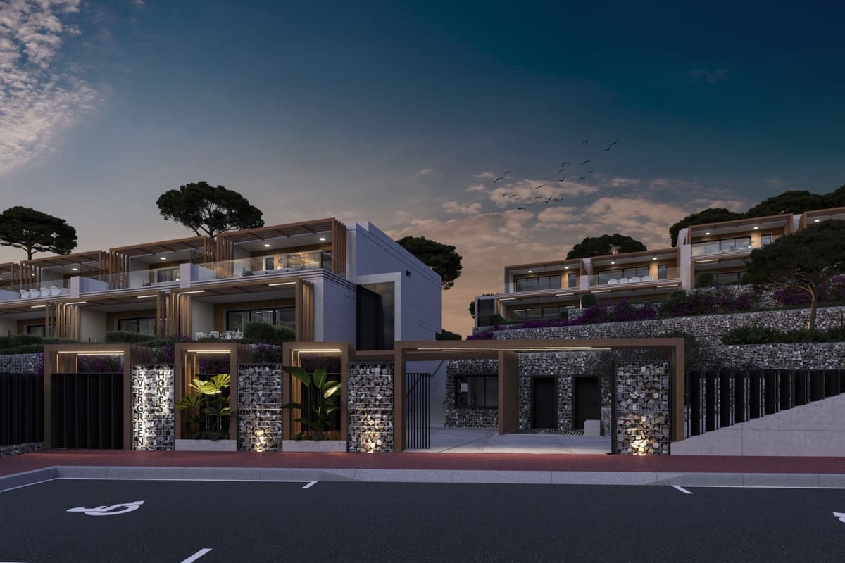 3 chambre Maison de Ville à vendre à Mijas Costa avec piscine garage - 891 000 € (Ref: 10112195)