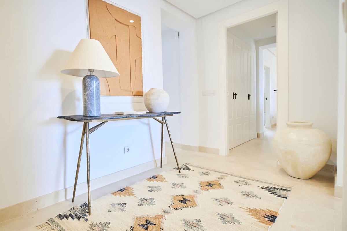 2 quarto Penthouse para venda em Marbella com piscina garagem - 500 000 € (Ref: 10112196)