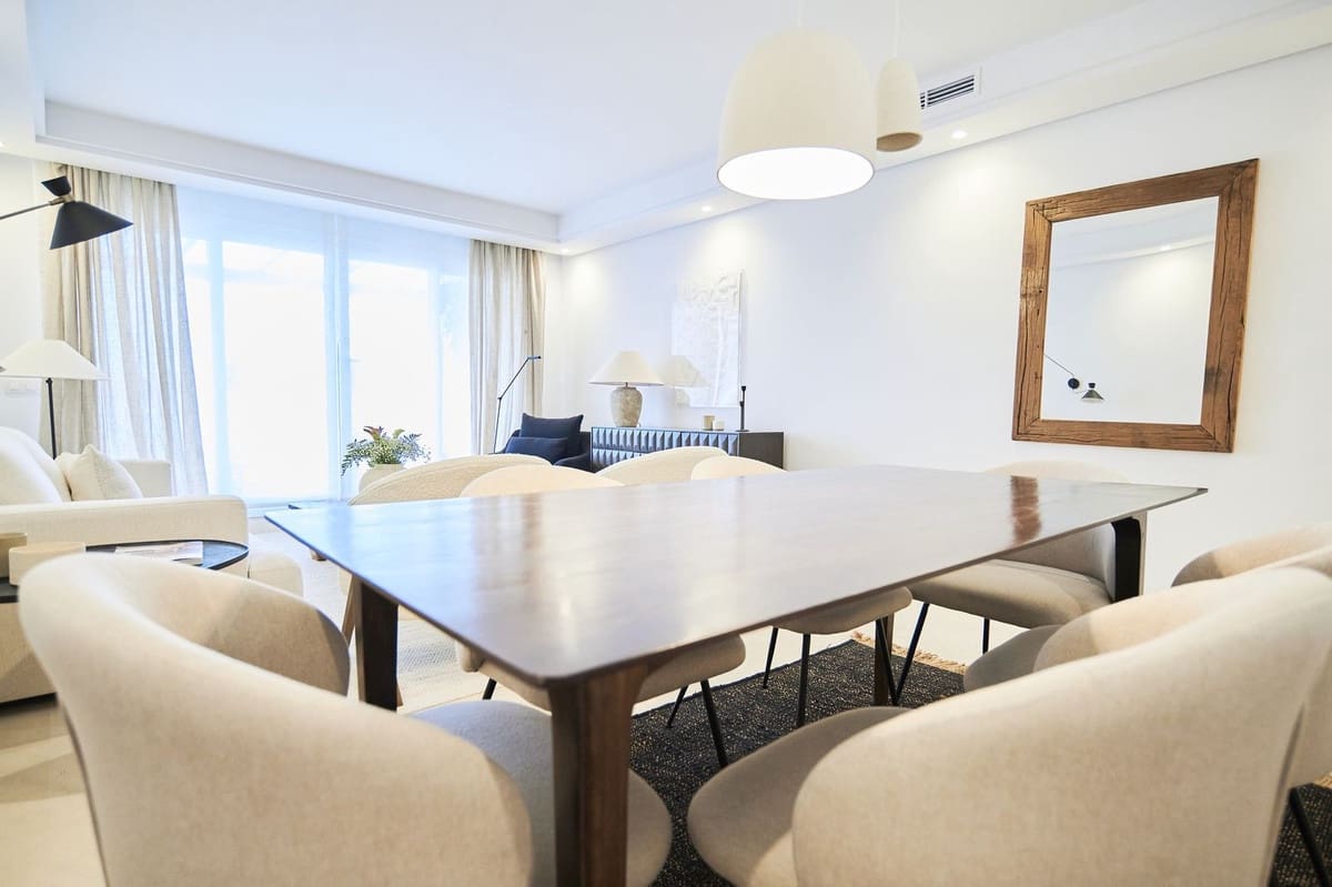 2 quarto Penthouse para venda em Marbella com piscina garagem - 500 000 € (Ref: 10112196)