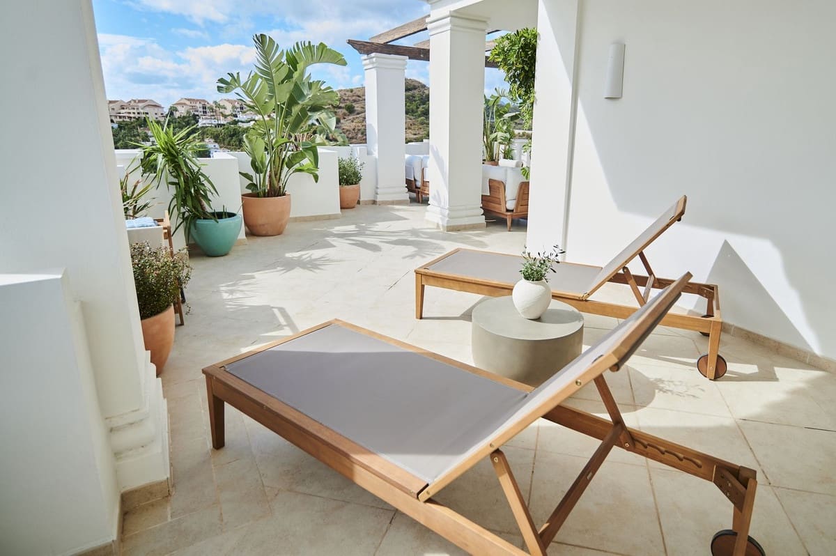 2 quarto Penthouse para venda em Marbella com piscina garagem - 500 000 € (Ref: 10112196)