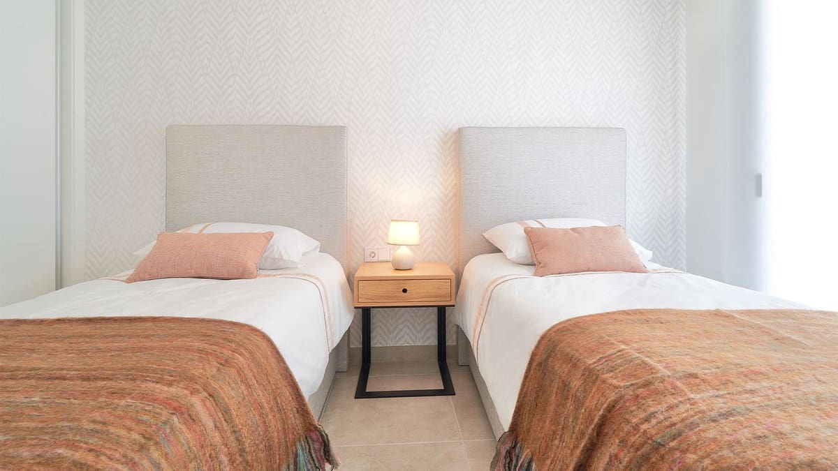 3 sypialnia Apartament na sprzedaż w Atalaya-Isdabe z basenem garażem - 767 000 € (Ref: 10113376)