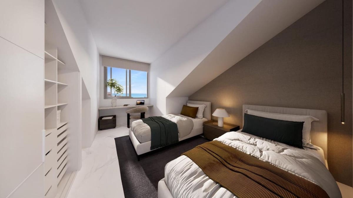 3 slaapkamer Penthouse te koop in Benalmadena met zwembad garage - € 1.040.000 (Ref: 10120815)