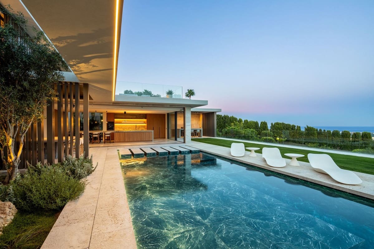 5 quarto Moradia para venda em Sotogrande com piscina garagem - 12 500 000 € (Ref: 10124849)