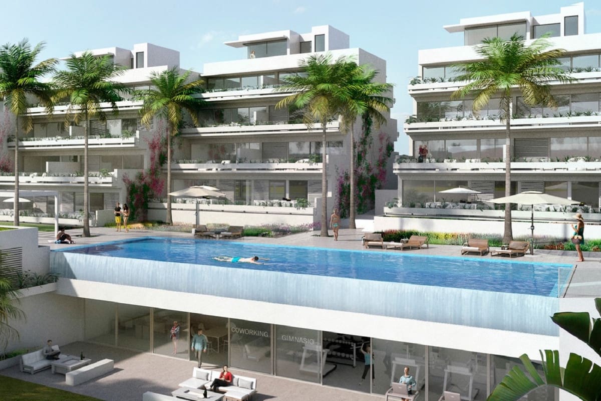 2 makuuhuone Huoneisto myytävänä paikassa Estepona mukana uima-altaan 
autotalli - 465 000 € (Ref: 10140116)