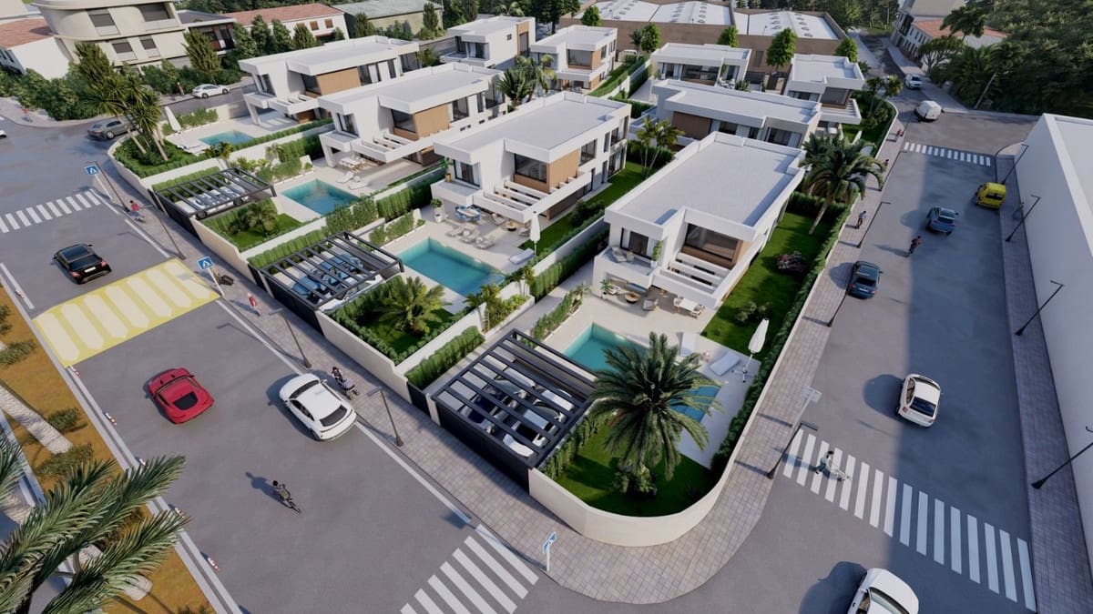4 chambre Villa/Maison à vendre à La Duquesa / Puerto de la Duquesa avec piscine garage - 1 170 000 € (Ref: 10172145)