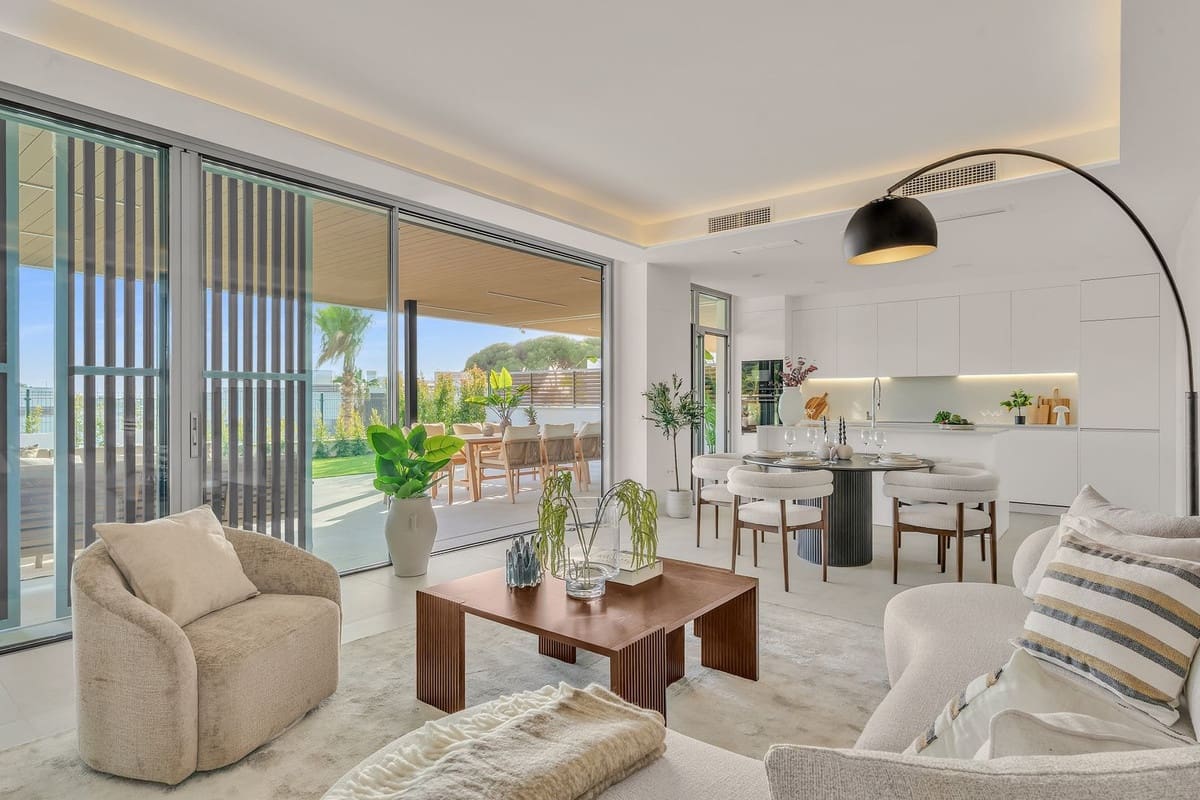 4 soverom Leilighet til salgs i Marbella med svømmebasseng garasje - € 1 595 000 (Ref: 10172887)