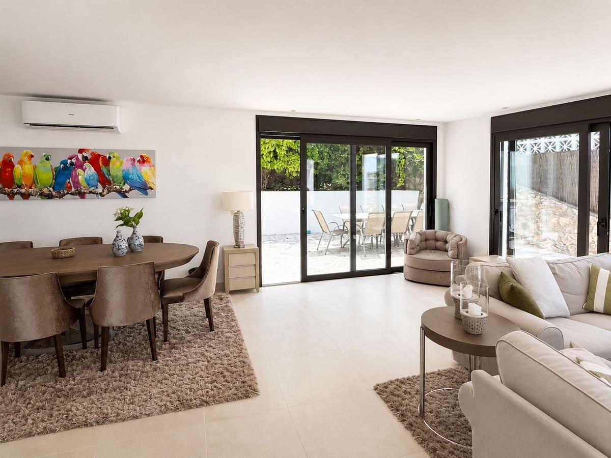 4 sovrum Villa till salu i Fuengirola med pool garage - 1 475 000 € (Ref: 10183305)