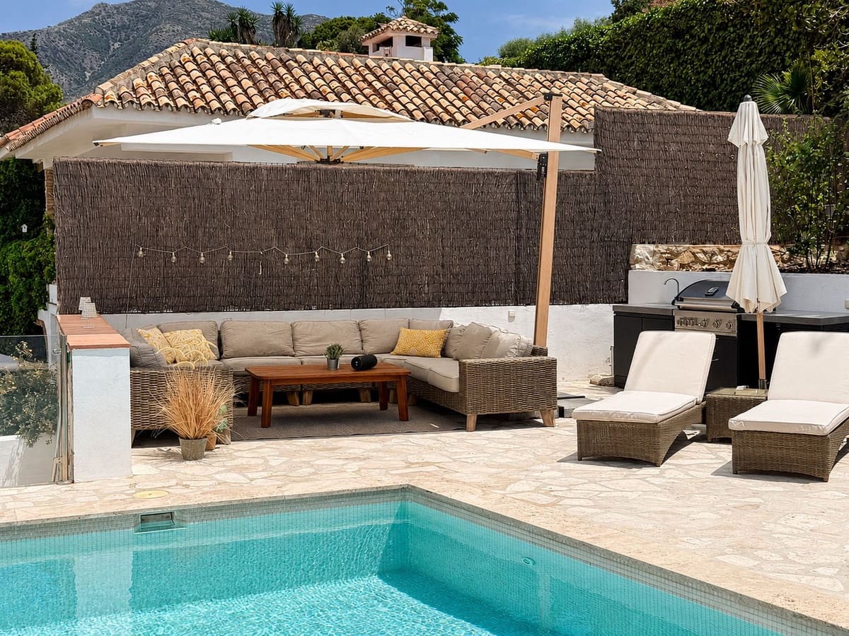 4 sovrum Villa till salu i Fuengirola med pool garage - 1 475 000 € (Ref: 10183305)