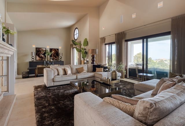 7 bedroom Villa for sale in Benahavís with pool garage - € 7,500,000 (Ref: 7652386)