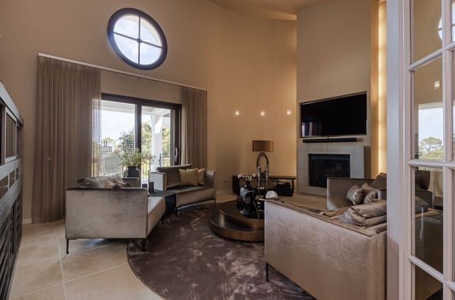 7 bedroom Villa for sale in Benahavís with pool garage - € 7,500,000 (Ref: 7652386)