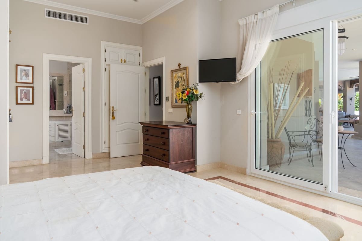 7 soveværelse Villa til salg i Marbella med swimmingpool garage - € 5.595.000 (Ref: 7652390)