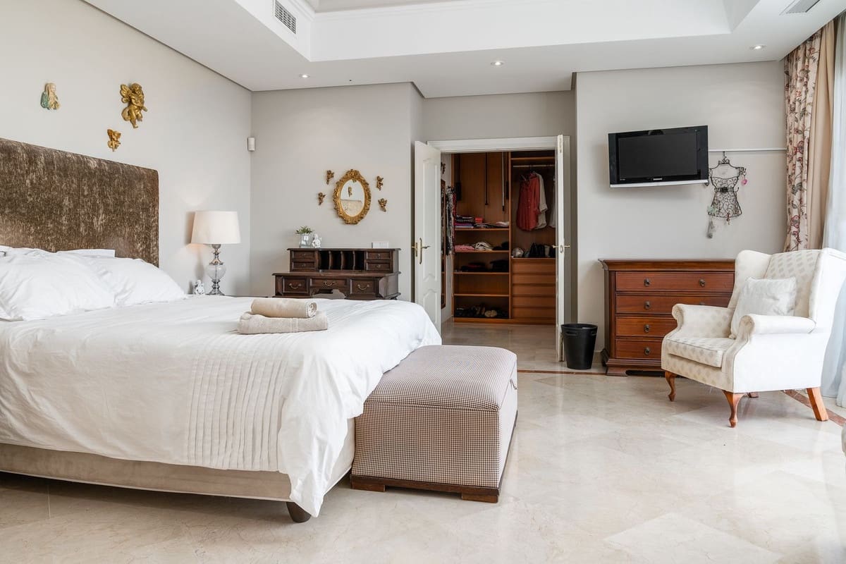 7 soveværelse Villa til salg i Marbella med swimmingpool garage - € 5.595.000 (Ref: 7652390)