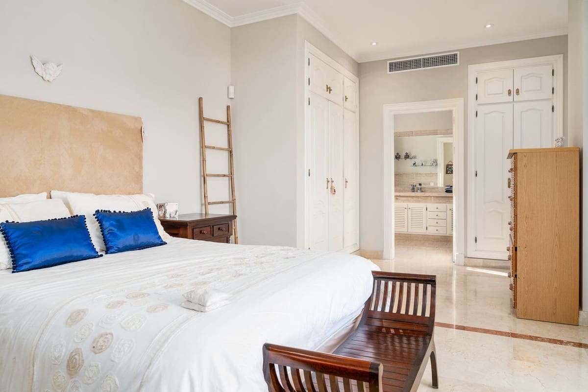 7 soveværelse Villa til salg i Marbella med swimmingpool garage - € 5.595.000 (Ref: 7652390)