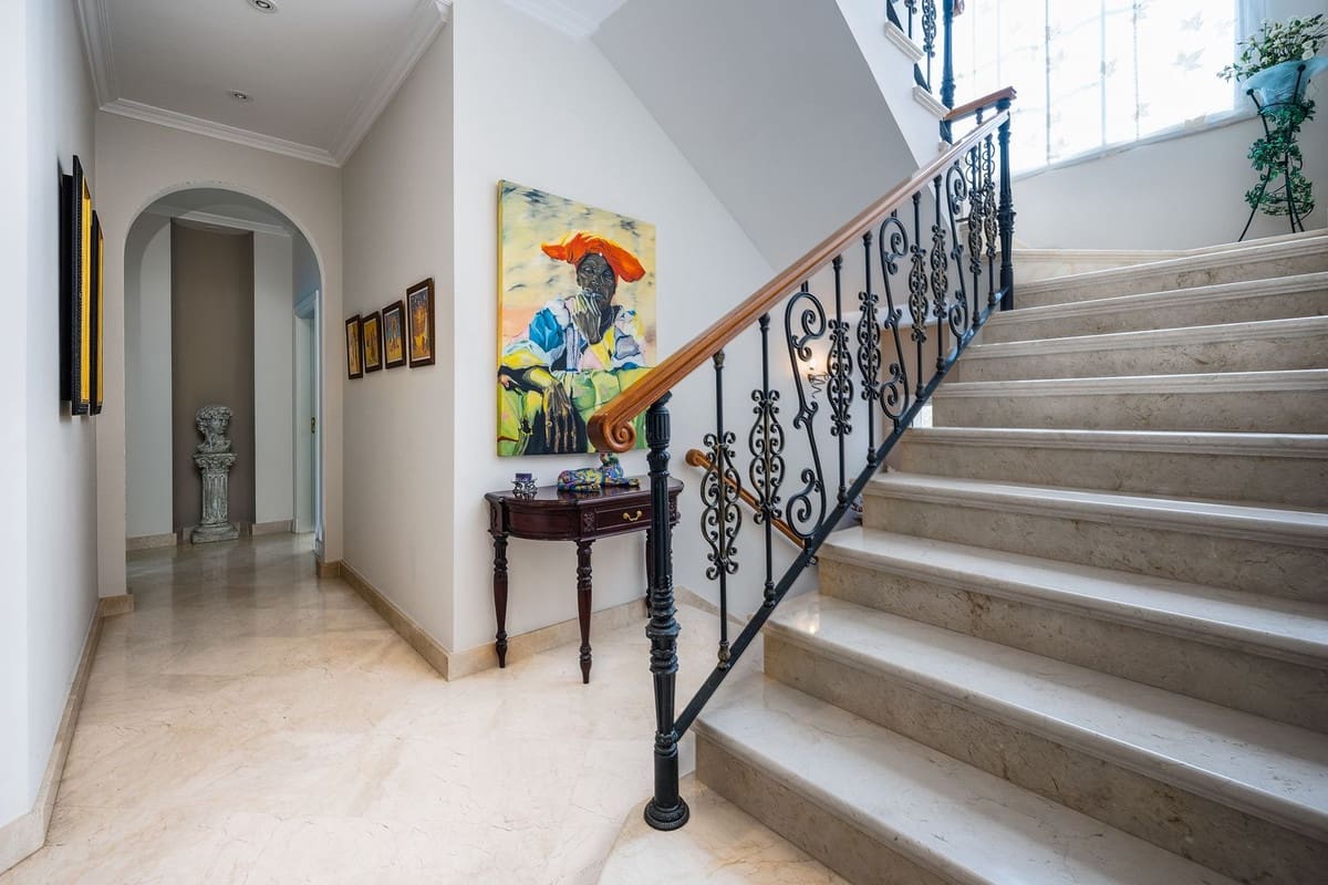 7 soveværelse Villa til salg i Marbella med swimmingpool garage - € 5.595.000 (Ref: 7652390)