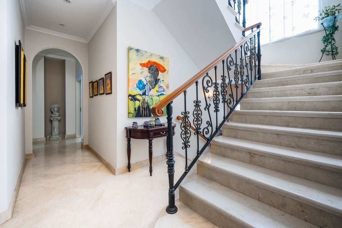 7 soveværelse Villa til salg i Marbella med swimmingpool garage - € 5.595.000 (Ref: 7652390)