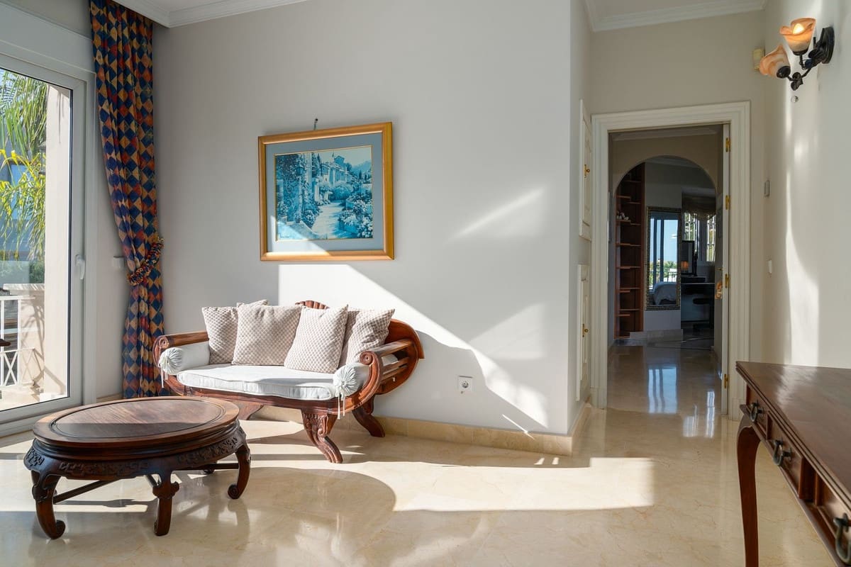 Chalet de 7 habitaciones en Marbella en venta con piscina garaje - 5.595.000 € (Ref: 7652390)