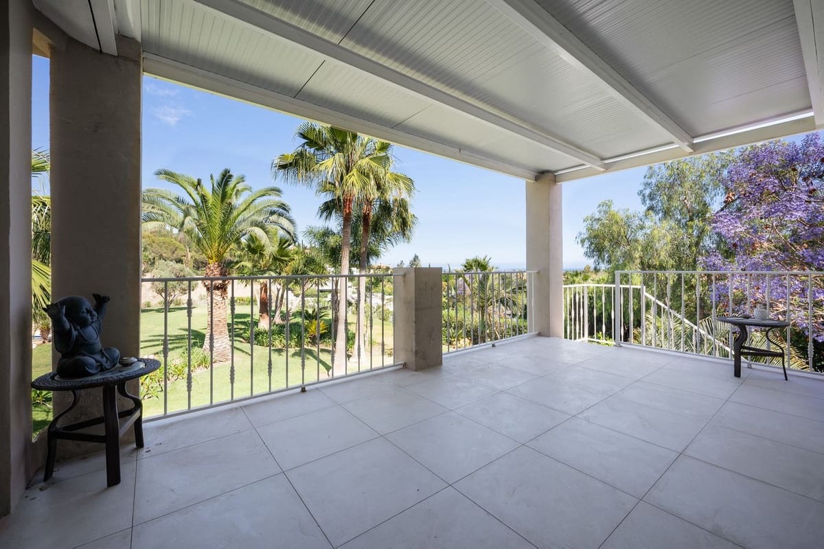 Chalet de 7 habitaciones en Marbella en venta con piscina garaje - 5.595.000 € (Ref: 7652390)