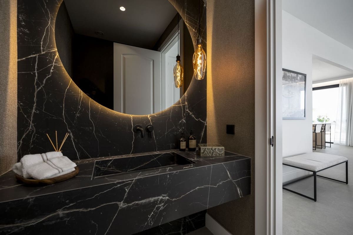 6 soverom Villa til salgs i Los Flamingos med svømmebasseng garasje - € 6 995 000 (Ref: 7979262)