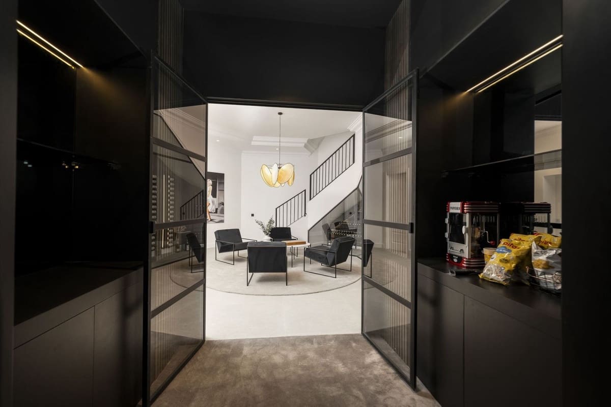 6 soverom Villa til salgs i Los Flamingos med svømmebasseng garasje - € 6 995 000 (Ref: 7979262)