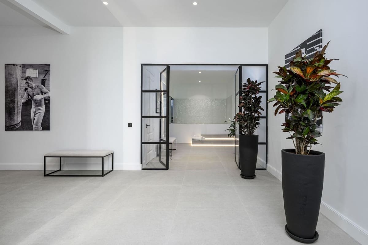 6 soverom Villa til salgs i Los Flamingos med svømmebasseng garasje - € 6 995 000 (Ref: 7979262)