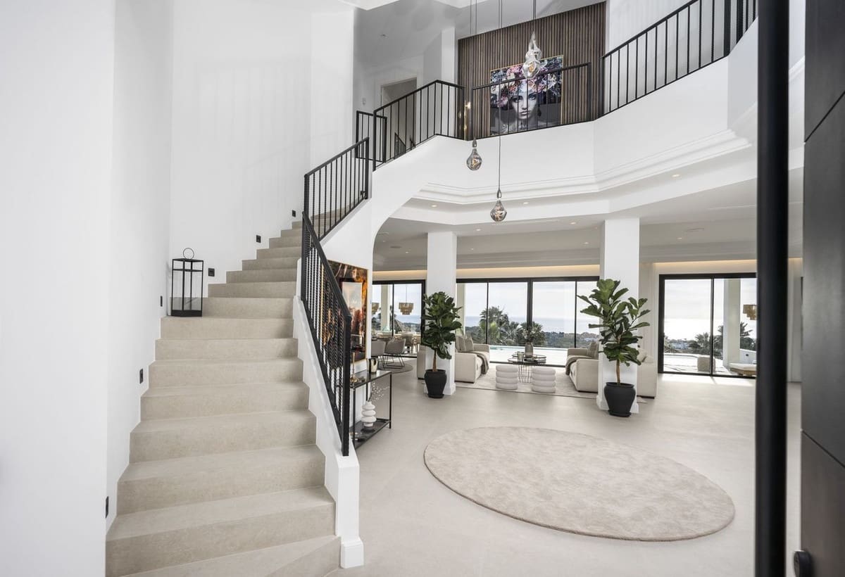 6 bedroom Villa for sale in Los Flamingos with pool garage - € 6,995,000 (Ref: 7979262)