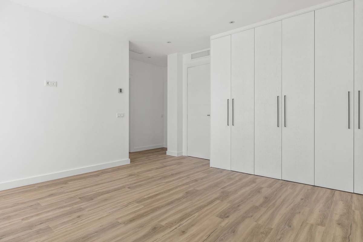 5 slaapkamer Villa te koop in Marbella met zwembad garage - € 2.950.000 (Ref: 8060837)