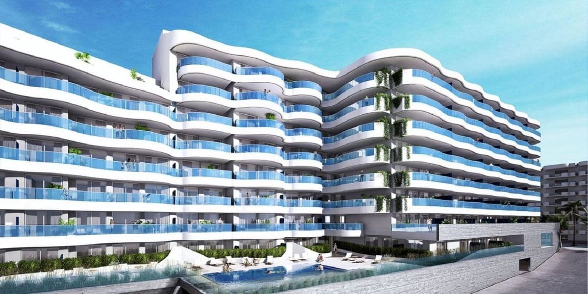 2 soveværelse Lejlighed til salg i Fuengirola med swimmingpool - € 565.000 (Ref: 8179041)