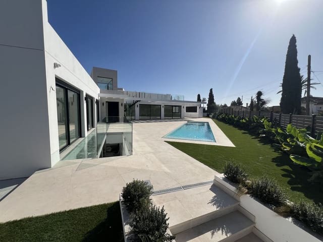 6 sypialnia Willa na sprzedaż w Mijas Costa, Mijas z basenem garażem - 2 548 000 € (Ref: 8199834)