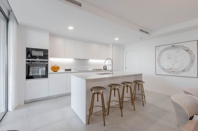 4 bedroom Townhouse for sale in Mijas Costa, Mijas with pool garage - € 721,000 (Ref: 8214781)