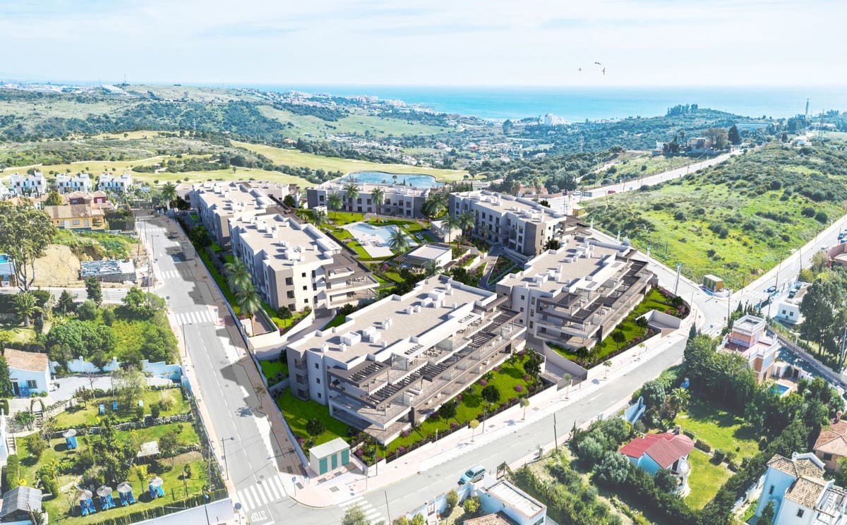 3 sovrum Lägenhet till salu i Estepona med pool garage - 385 000 € (Ref: 8254778)