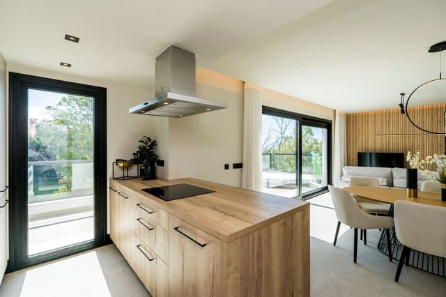 3 slaapkamer Penthouse te koop in Marbella met zwembad garage - € 950.000 (Ref: 8349951)