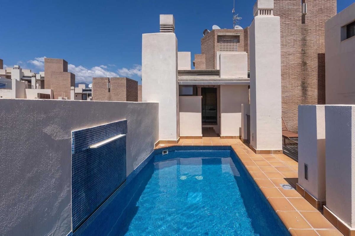 2 bedroom Apartment for sale in Estepona with pool garage - € 630,000 (Ref: 8371625)