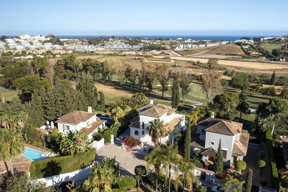 5 chambre Villa/Maison à vendre à Benahavis avec piscine - 3 195 000 € (Ref: 8395926)