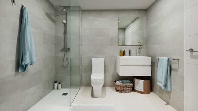 3 sypialnia Apartament na sprzedaż w Estepona z basenem garażem - 360 000 € (Ref: 8574569)