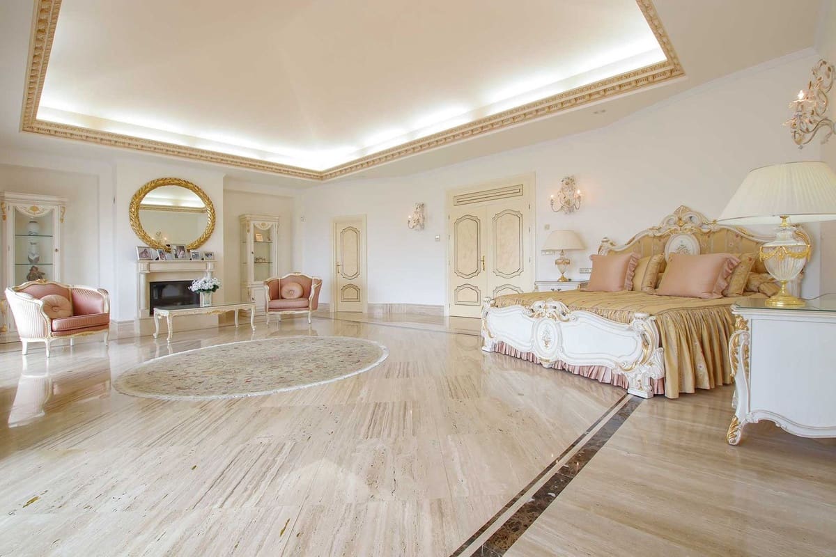 6 soveværelse Villa til salg i Marbella med swimmingpool garage - € 12.500.000 (Ref: 8574581)