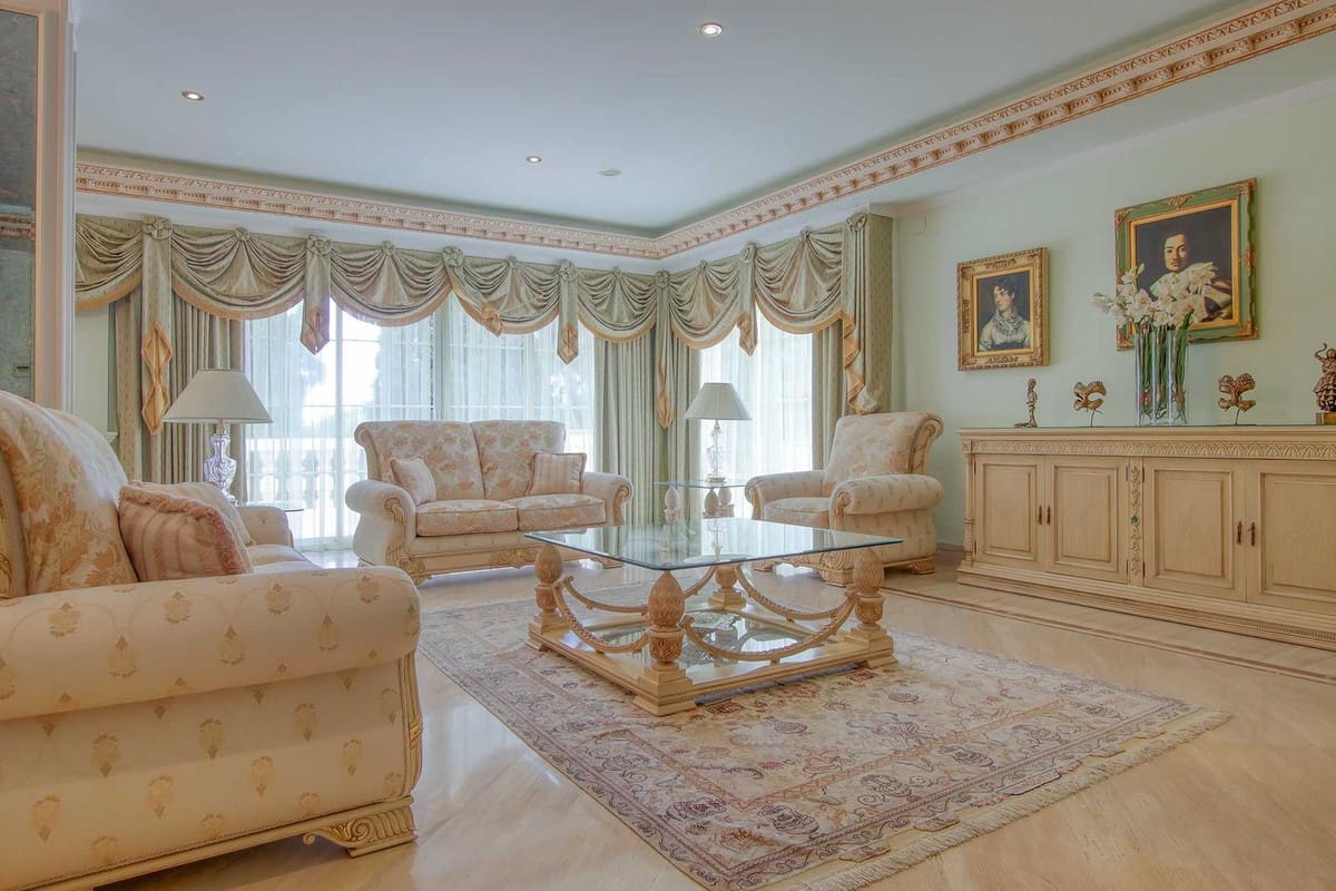 6 soveværelse Villa til salg i Marbella med swimmingpool garage - € 12.500.000 (Ref: 8574581)