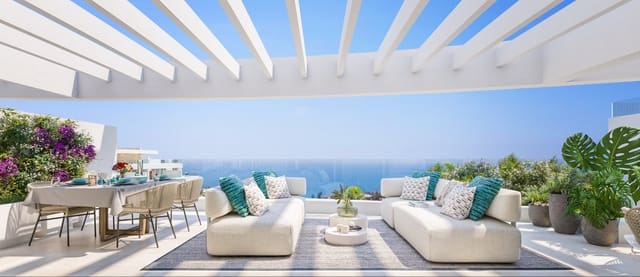 3 soverom Penthouse til salgs i Mijas Costa, Mijas med svømmebasseng garasje - € 1 300 000 (Ref: 8574597)
