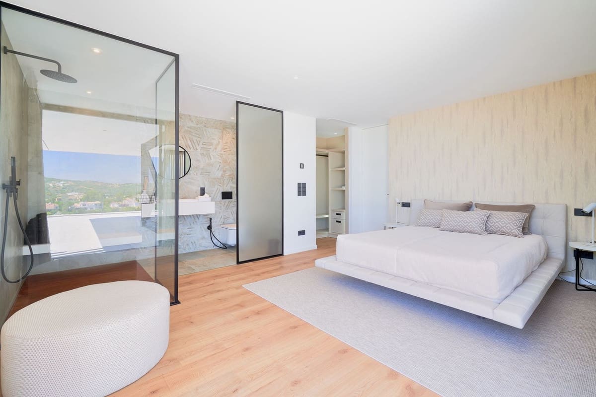 5 Zimmer Villa zu verkaufen in Sotogrande mit Pool Garage - 4.500.000 € (Ref: 8574621)