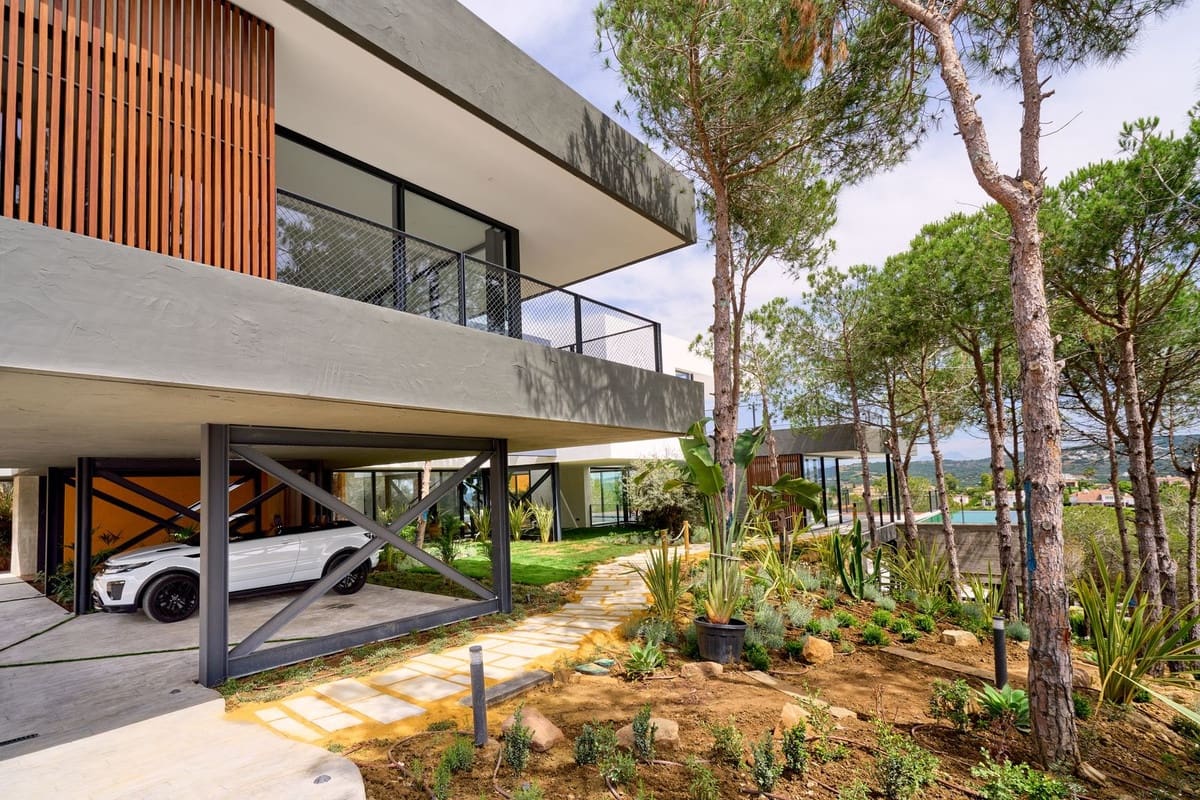 5 quarto Moradia para venda em Sotogrande com piscina garagem - 4 500 000 € (Ref: 8574621)