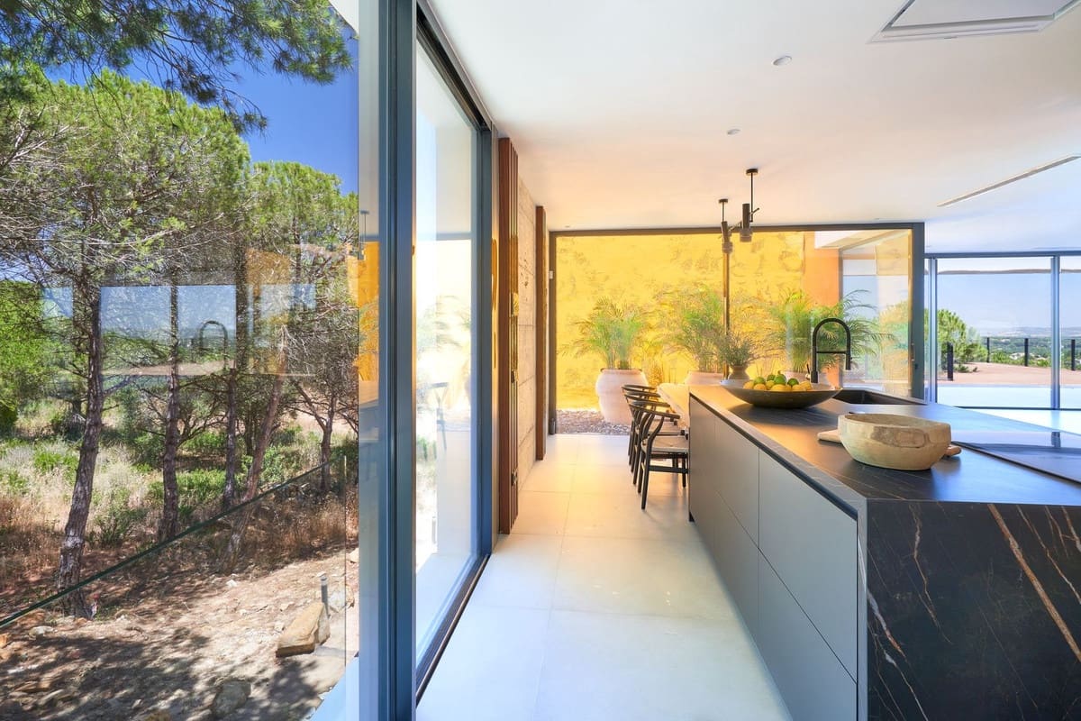5 soveværelse Villa til salg i Sotogrande med swimmingpool garage - € 4.500.000 (Ref: 8574621)