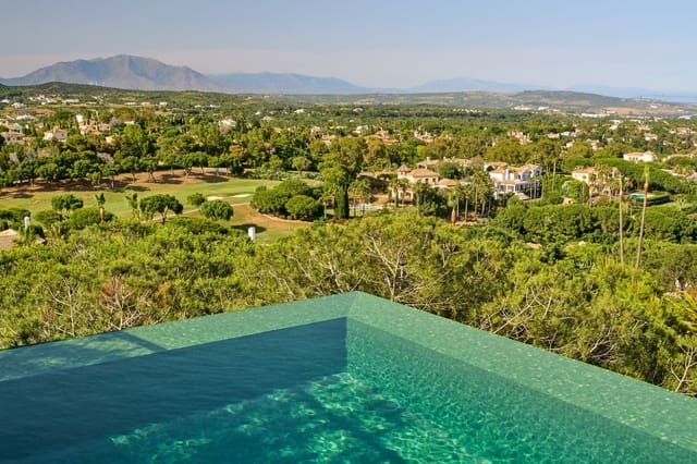 5 slaapkamer Villa te koop in Sotogrande, San Roque met zwembad garage - € 4.500.000 (Ref: 8574621)